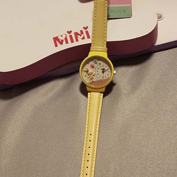 Mini Brand Handcrafted Watch - Bunny with Balloons Theme with Yellow Band - Picture 4 of 5